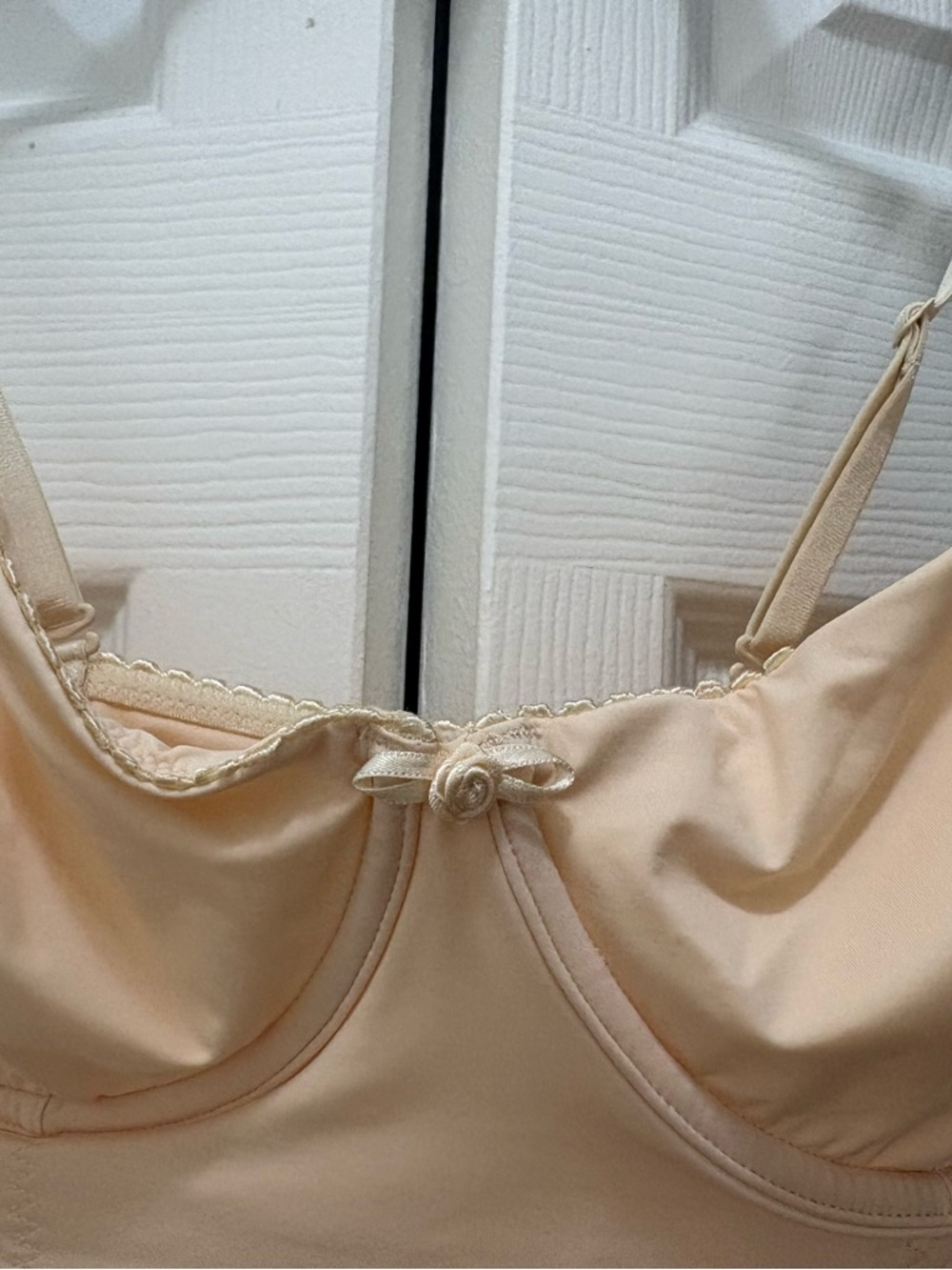 Skim’s cream color Bodysuit - Picture 4 of 6